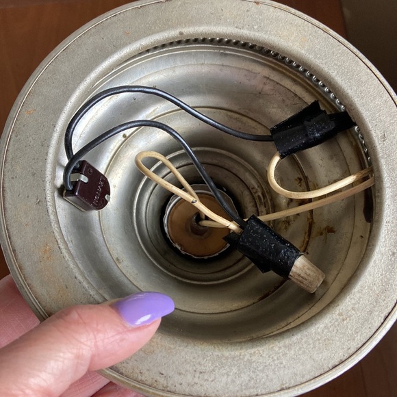 Antique Rayo converted oil lamp working - Picture 9 of 15